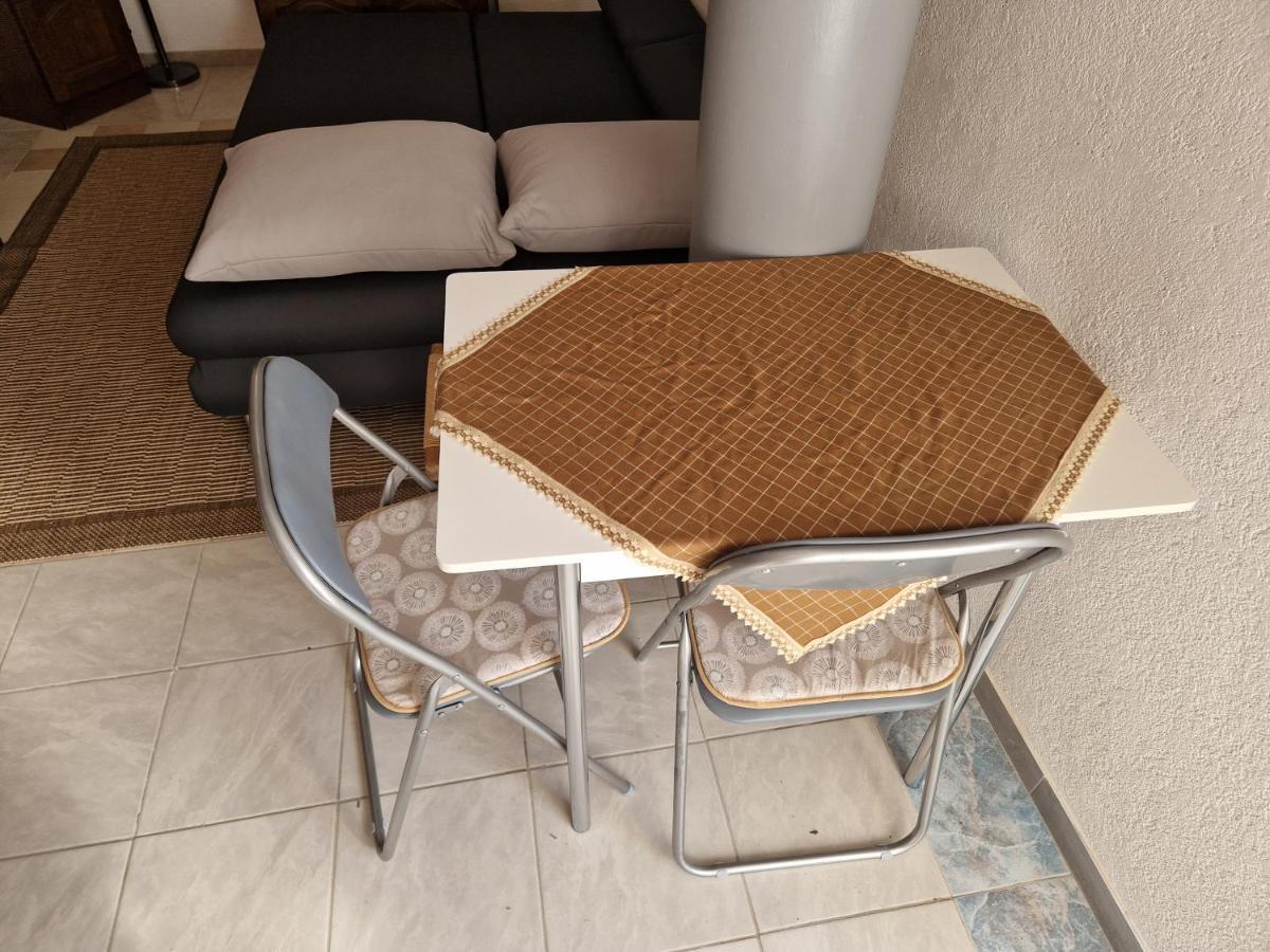 Apartmani Igercic Stinica Esterno foto