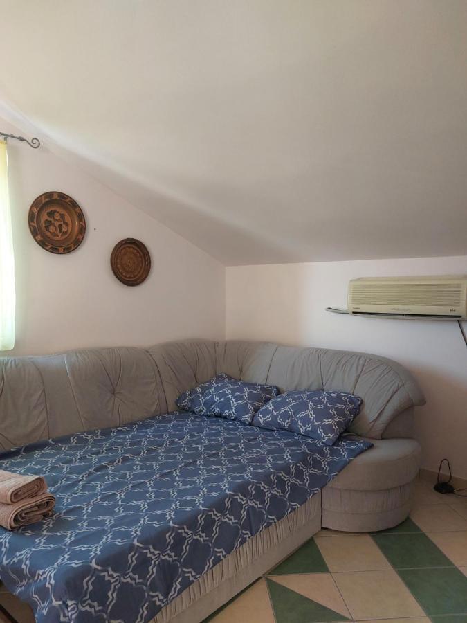 Apartmani Igercic Stinica Esterno foto